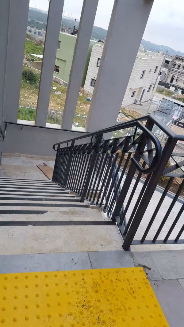 סורגים ומעקות - תמונה 18