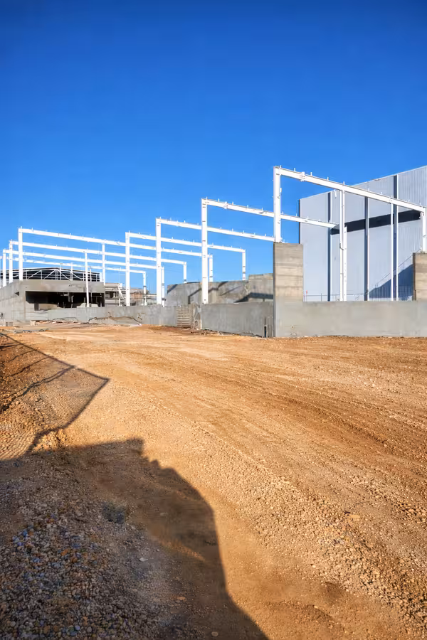 קונסטרוקציה כבדה ובנייה - תמונה 1